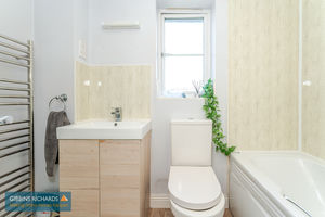 Bathroom- click for photo gallery